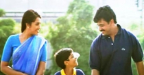 Nathiye Nathiye Kadhal (நதியே நதியே காதல்) song lyrics
