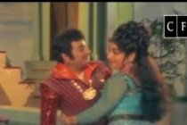 Kadavul Vazhthuppaadum