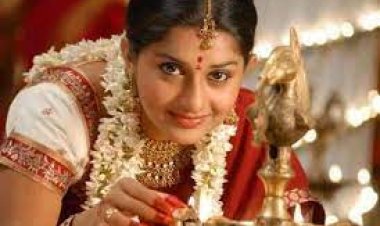 வீட்டில் எந்த இடத்தில் விளக்கேற்றினால் என்ன பலன் என பார்ப்போம்.