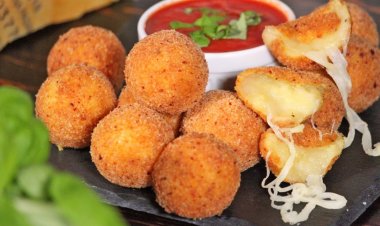 சுவையான பொட்டெட்டோ சீஸ் பால்ஸ்.